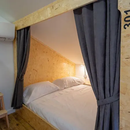 Hostel Bulwark Valenca Exterior photo